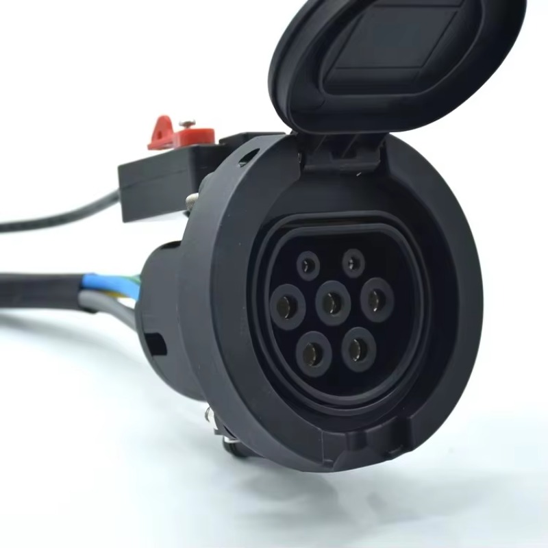 Prise électrique femelle Type  - Ev Charging Pile avis et prix